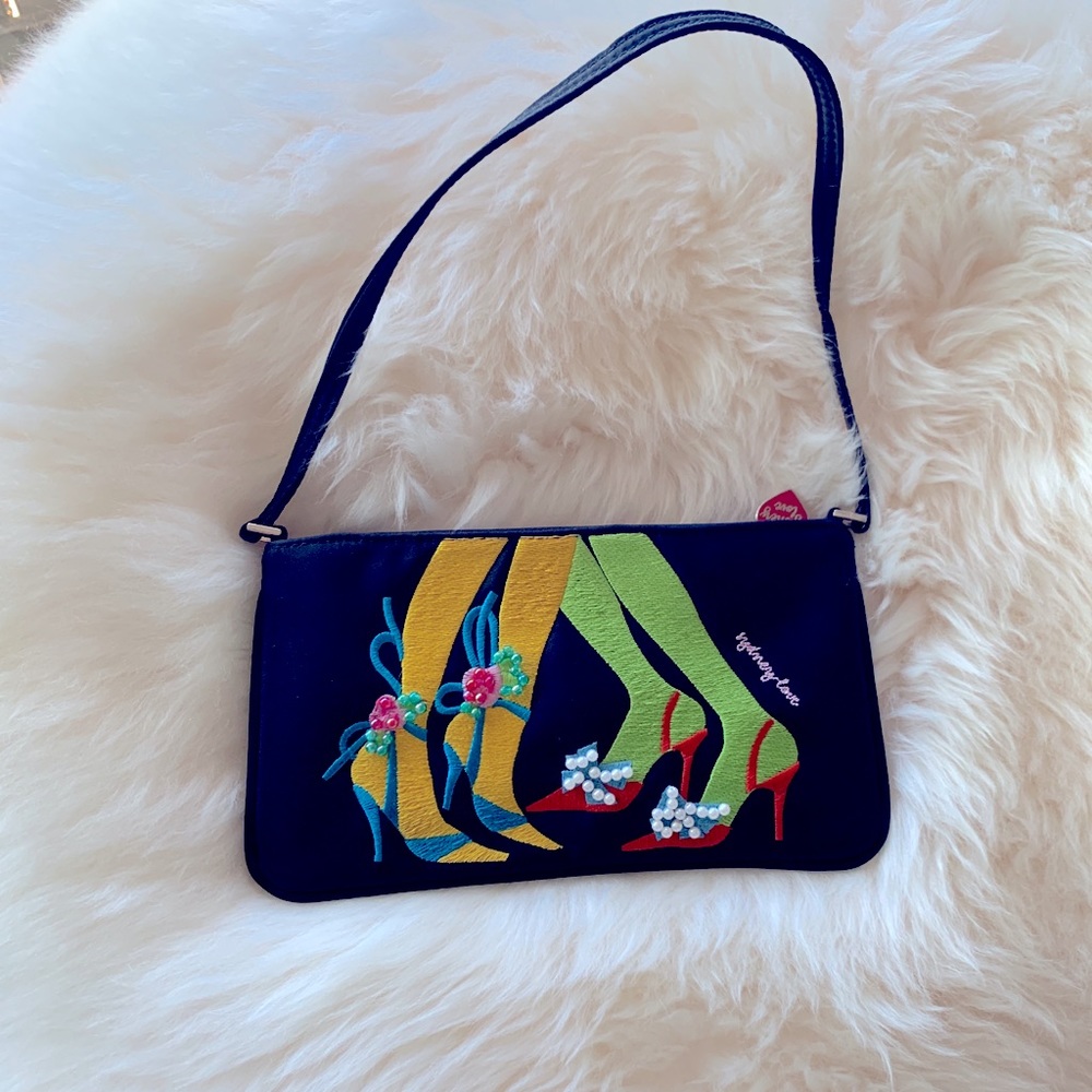 Very cute beaded bag - never worn 👛🩰